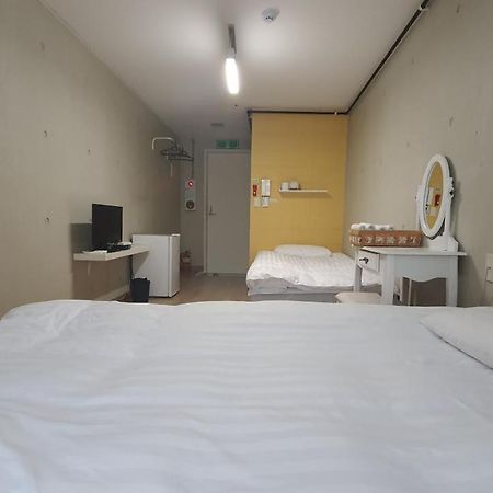 Atelier Hostel Szuncshon Kültér fotó